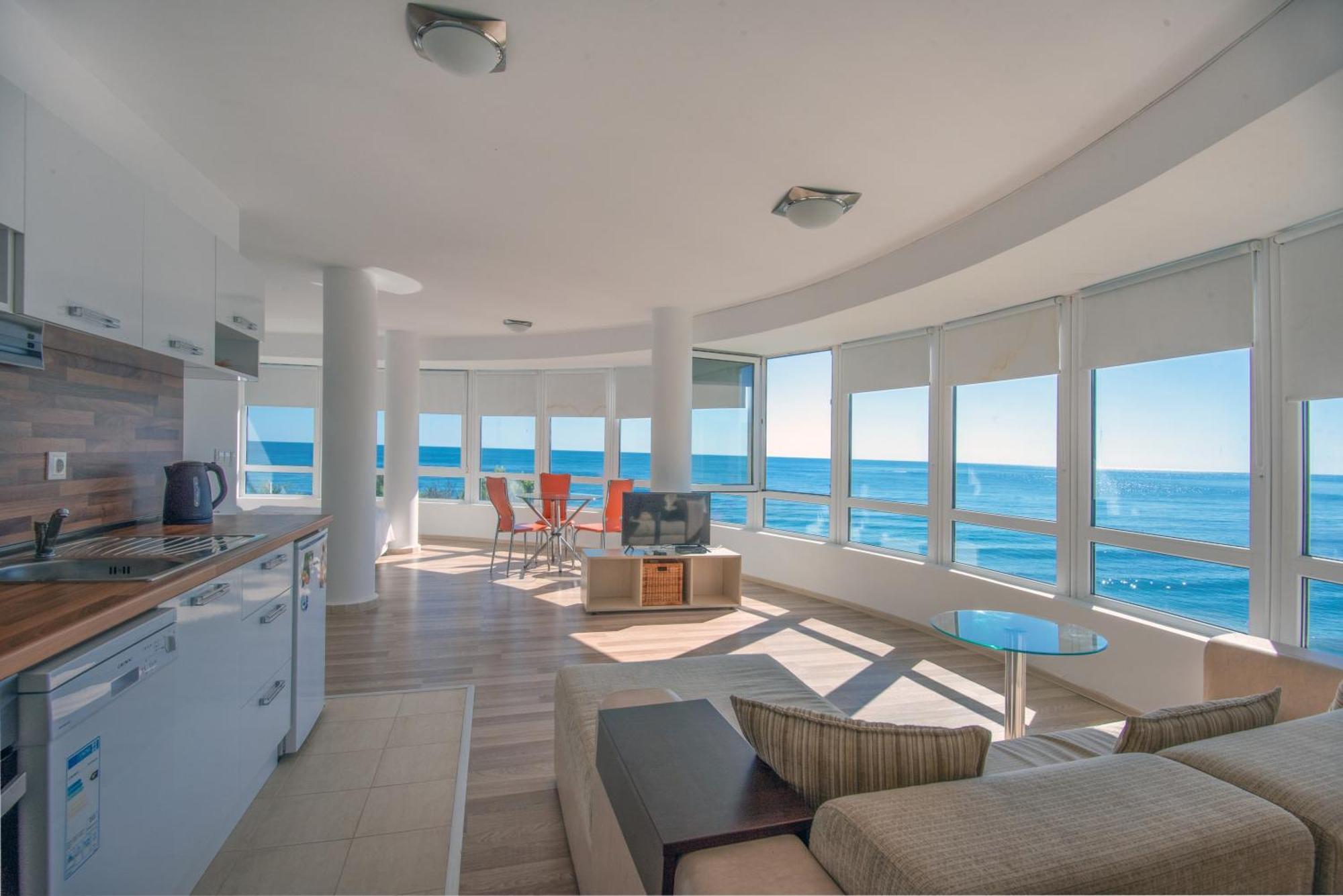 Aparthotel Romance Kiten  Εξωτερικό φωτογραφία