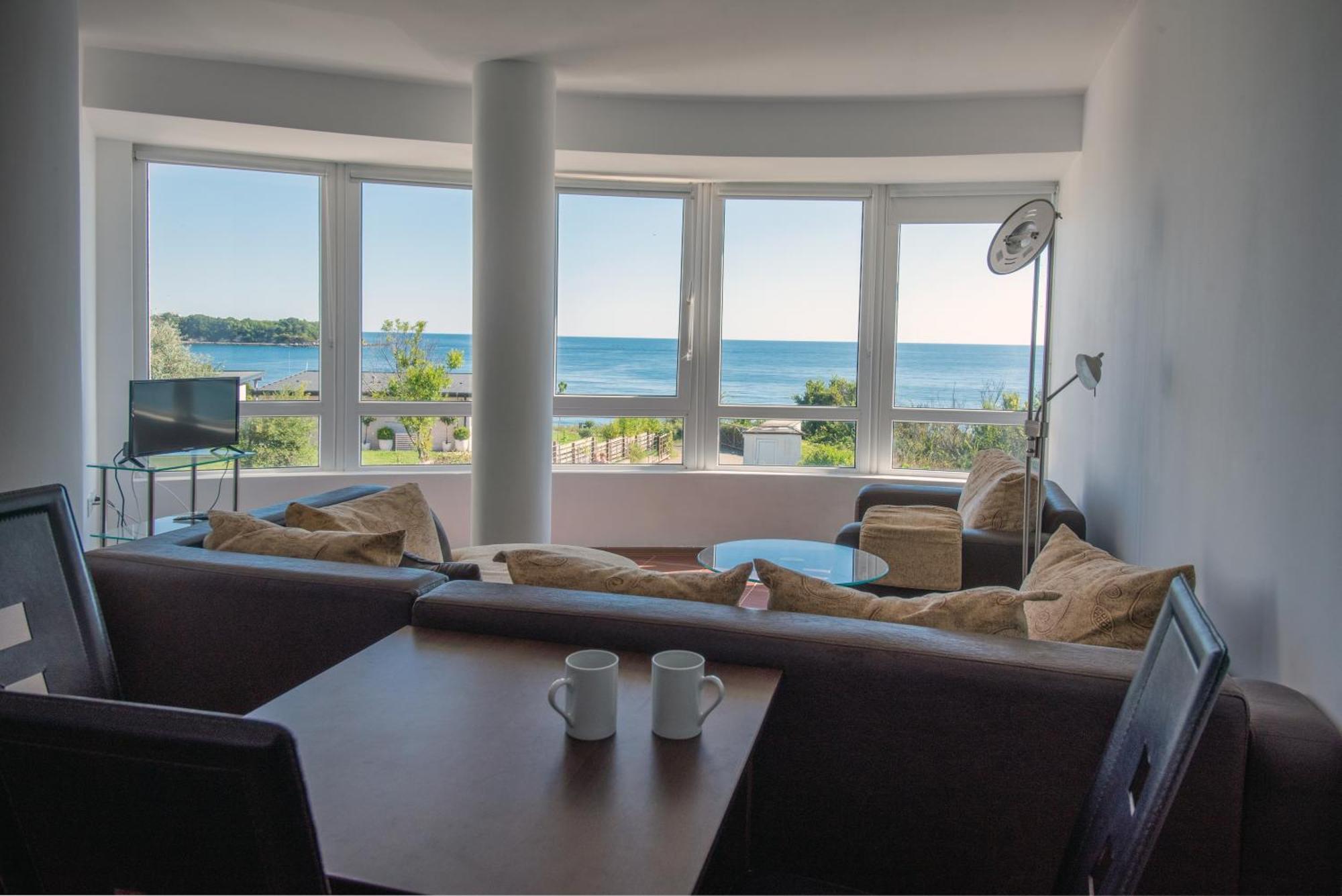 Aparthotel Romance Kiten  Εξωτερικό φωτογραφία