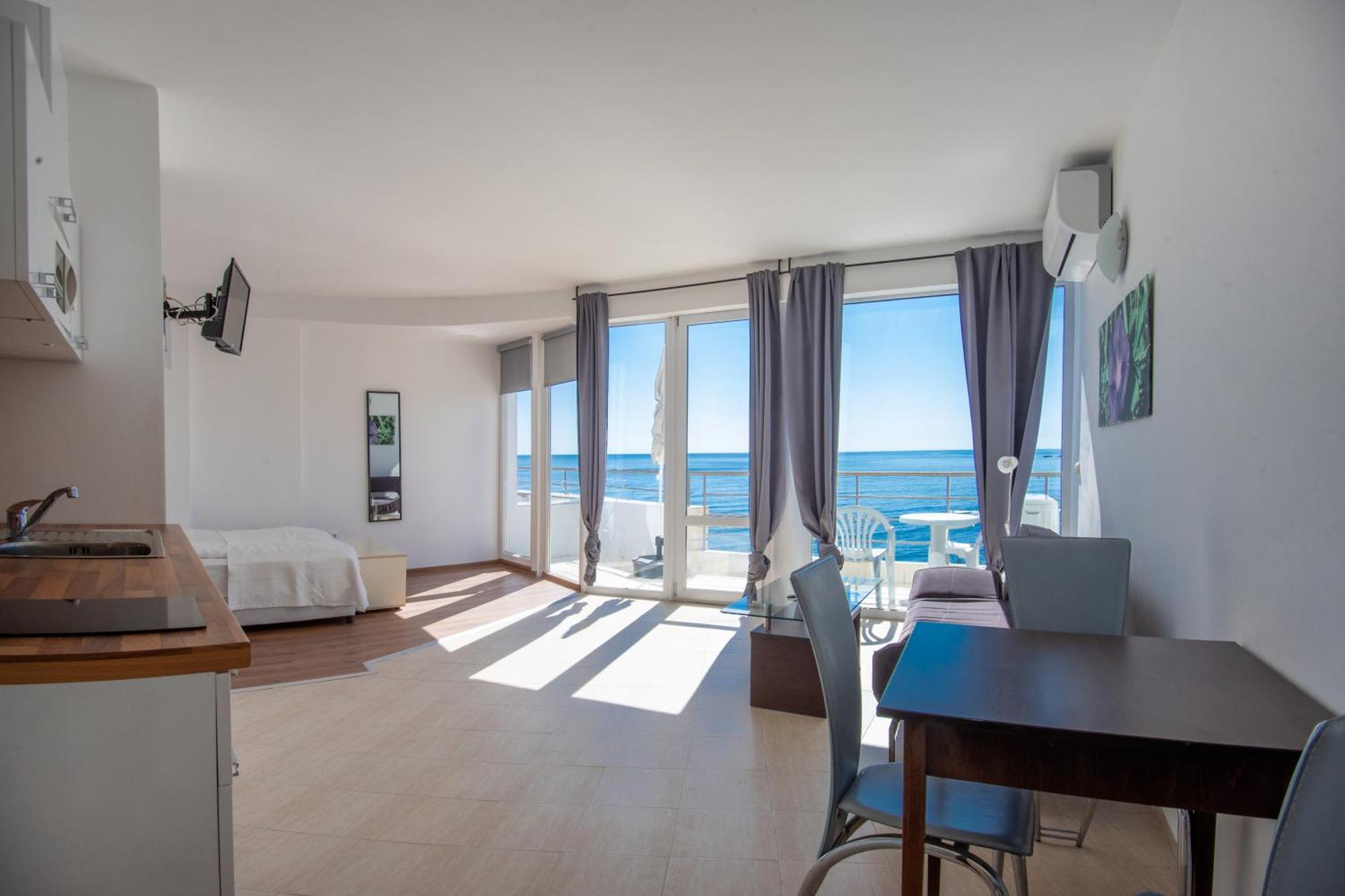 Aparthotel Romance Kiten  Εξωτερικό φωτογραφία